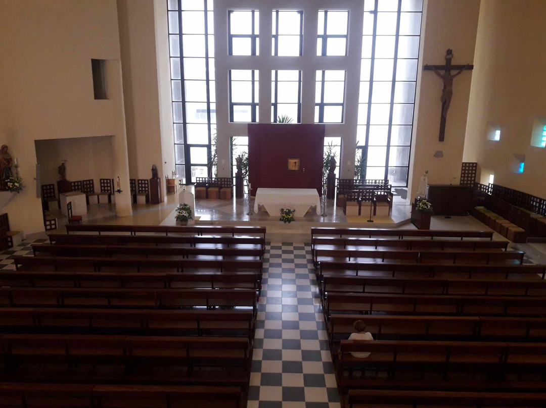 Igreja De Santa Cruz景点图片