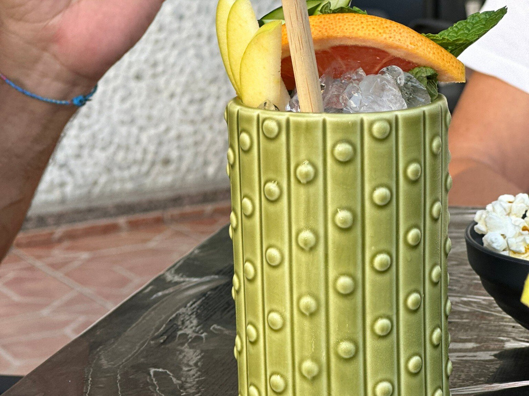 LORO BLANCO-洛斯克里斯蒂亚诺斯必去景点