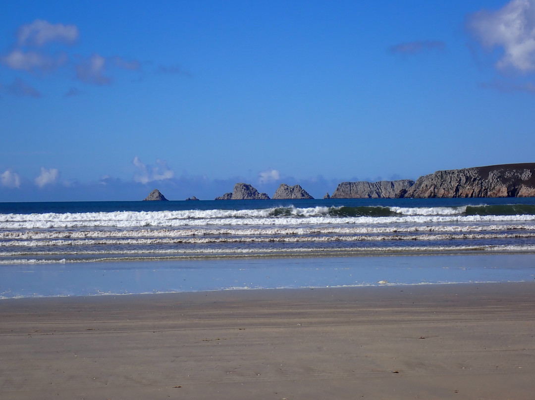 Plage De Kersiguenou-Crozon必去景点