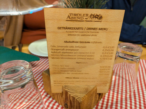 Tyrolean Evenings with the Gundolf Family-茵斯布鲁克必去景点