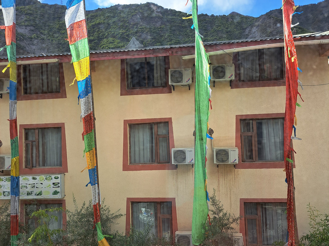 Yushe Yunshan Designer Hot Spring Hotel