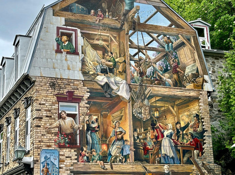 Fresque du Petit-Champlain-魁北克市必去景点