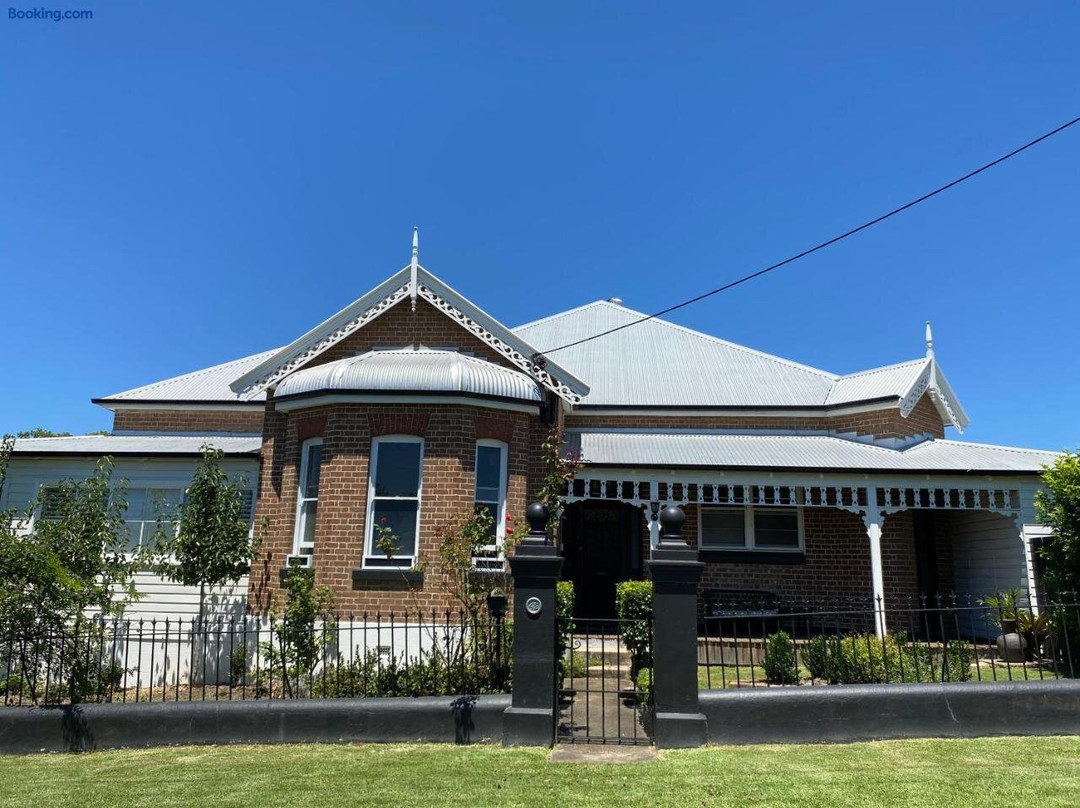 Wingham House