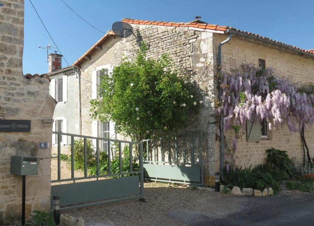 La Maison Mûrier