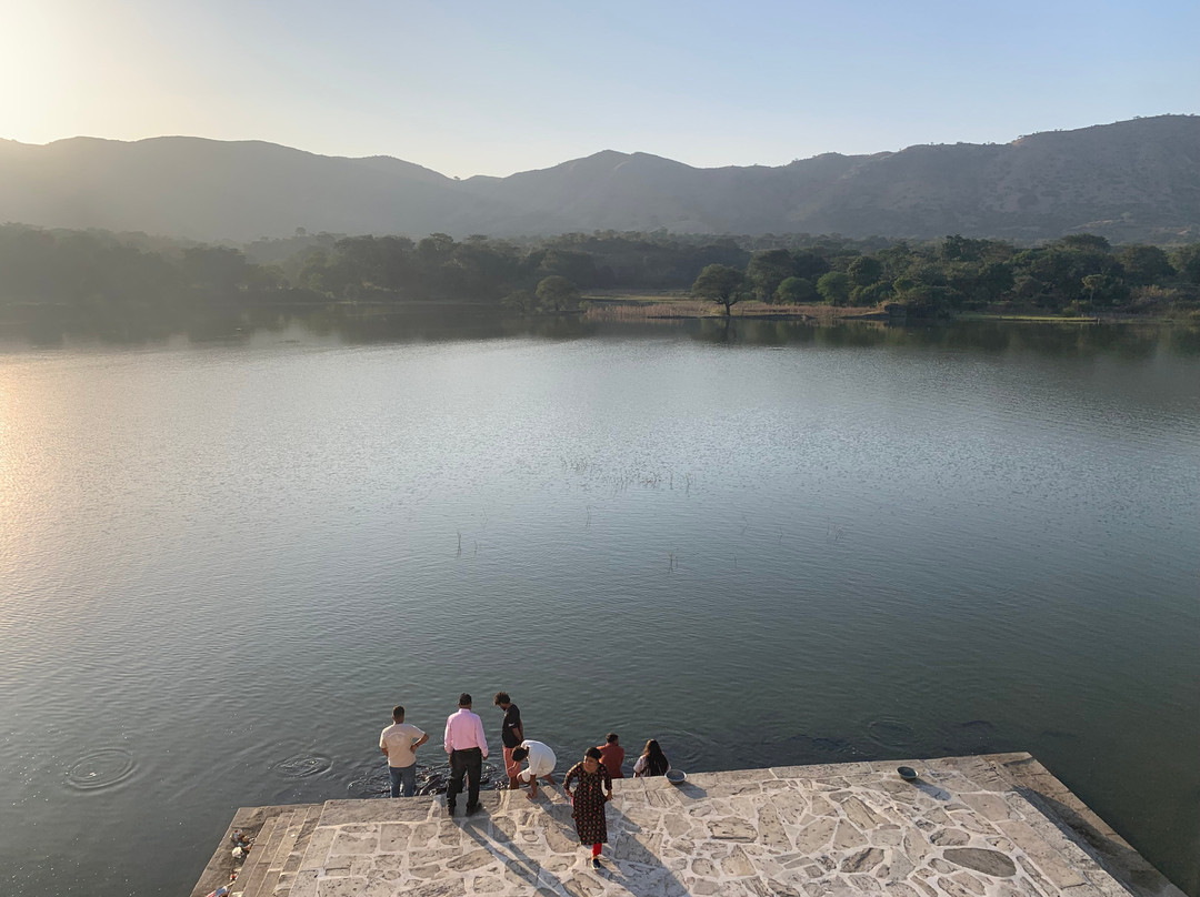 Hamer Pal Lake景点图片