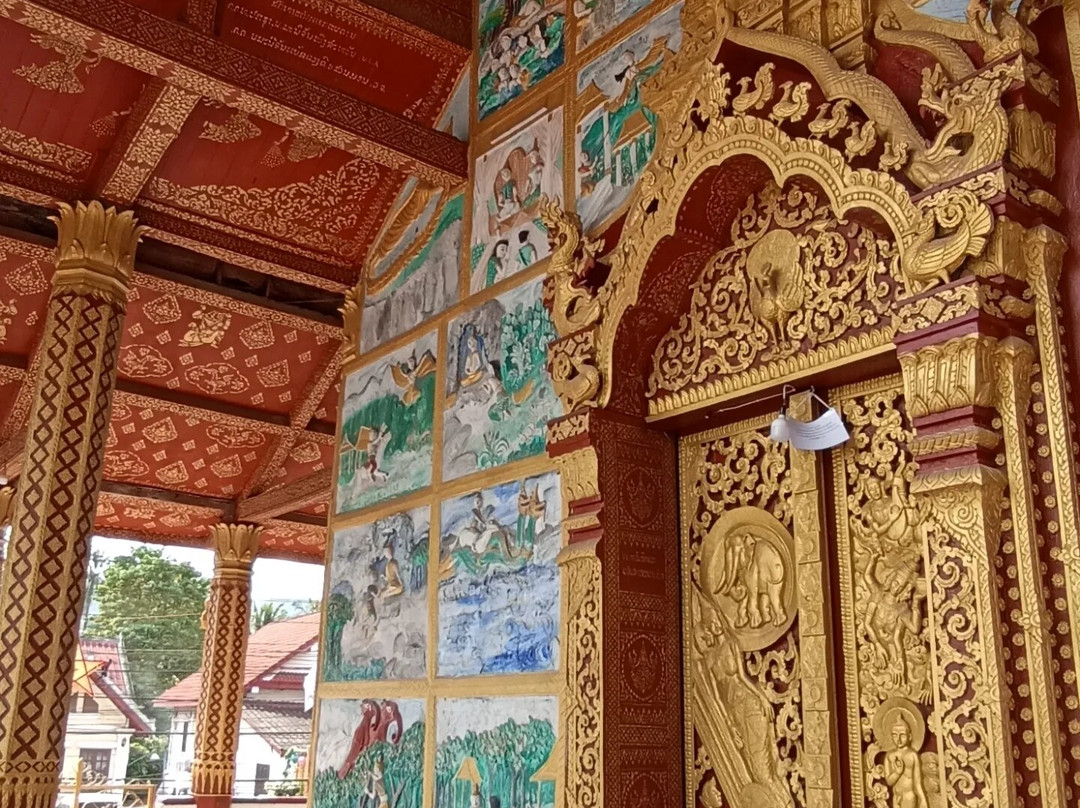 Wat Manorom景点图片