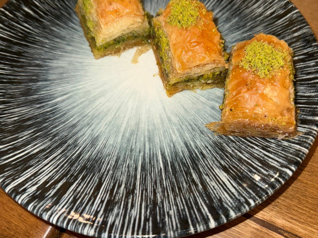 Riva Mediterranean & Turkish Cusine主图