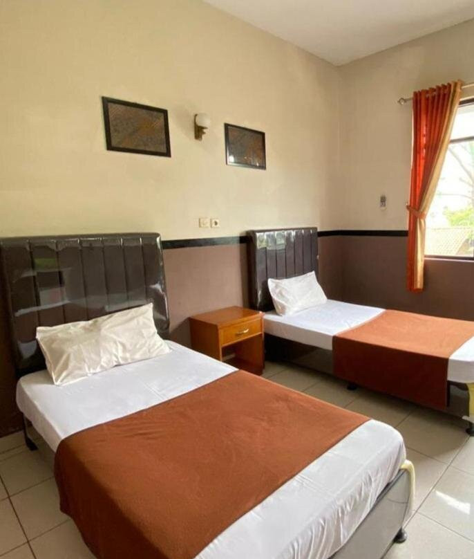 SPOT ON 2559 Hotel Handayani