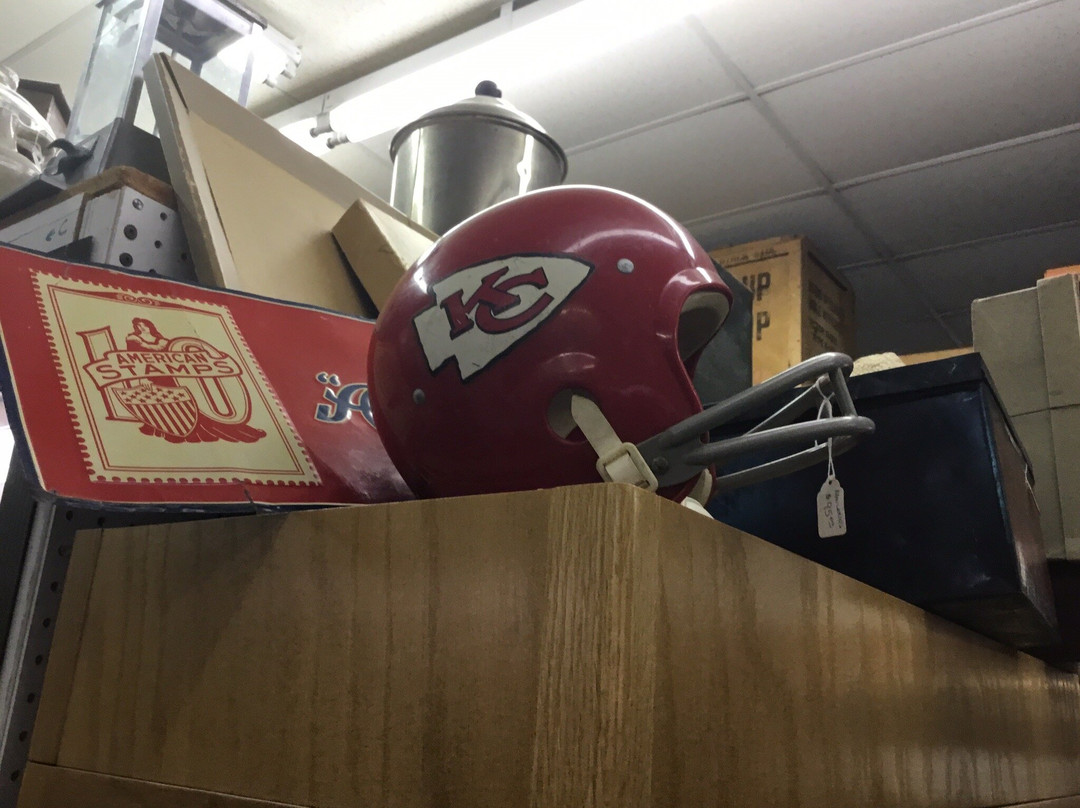 W D Pickers Antique Mall-Platte City必去景点