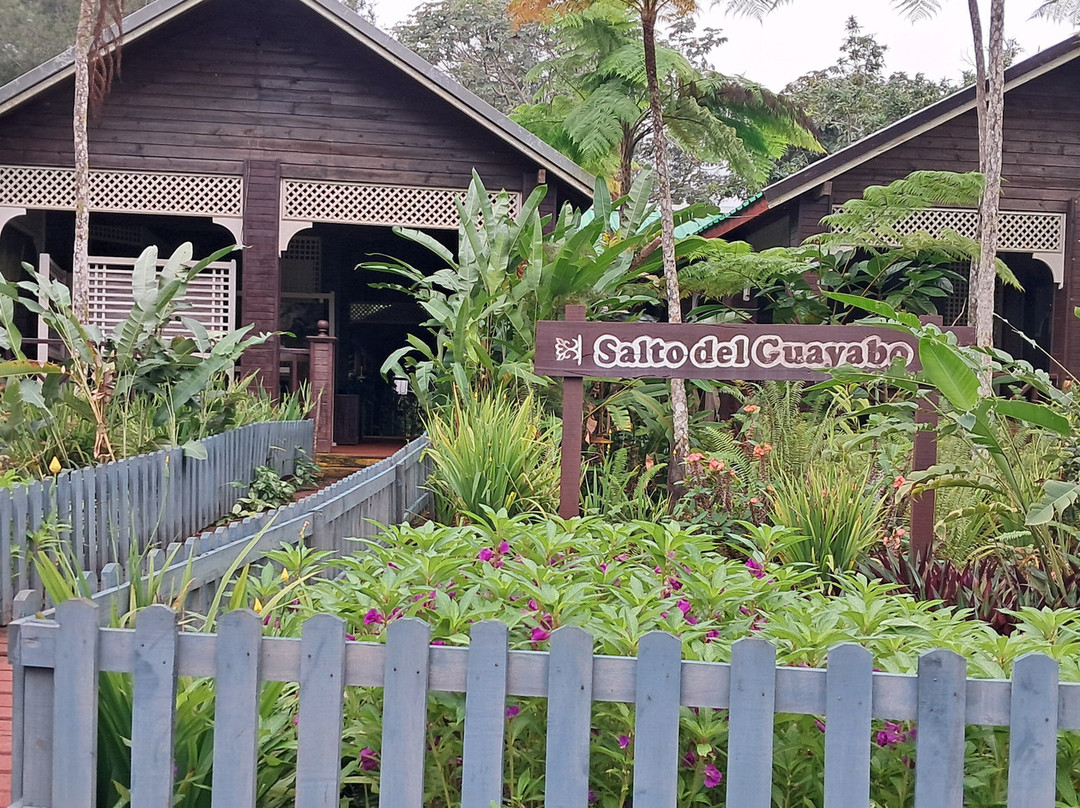 Villa Pinares de Mayari主图