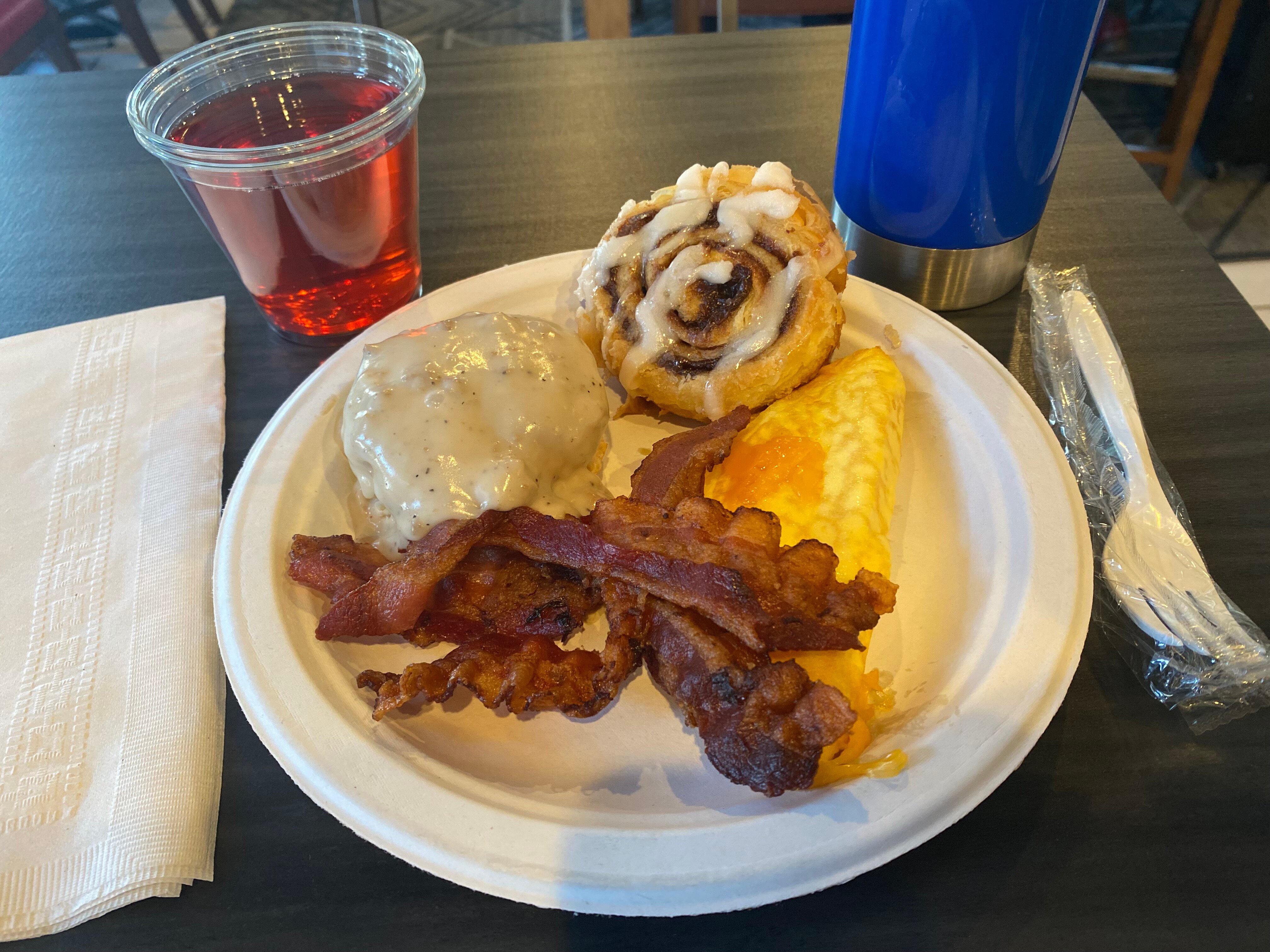 Holiday Inn Express & Suites Cleveland-richfield By IHG-餐饮