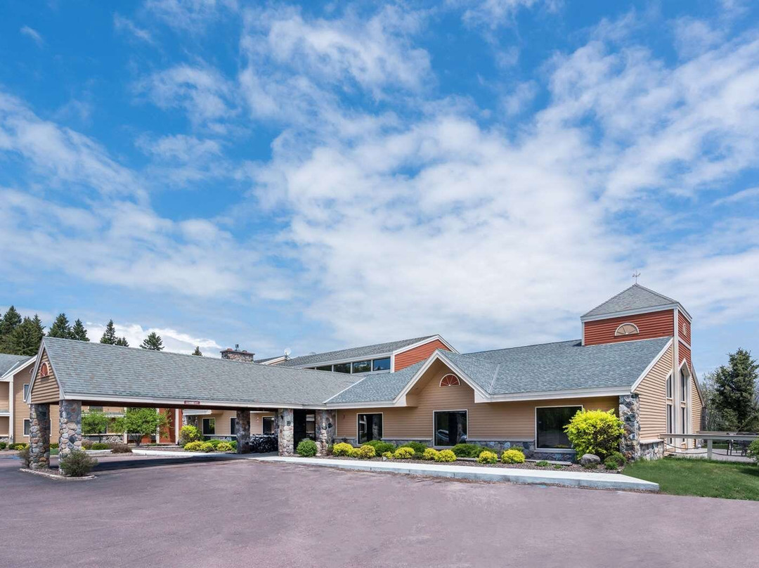 Schroeder酒店住宿-AmericInn by Wyndham Tofte Near Lake Superior