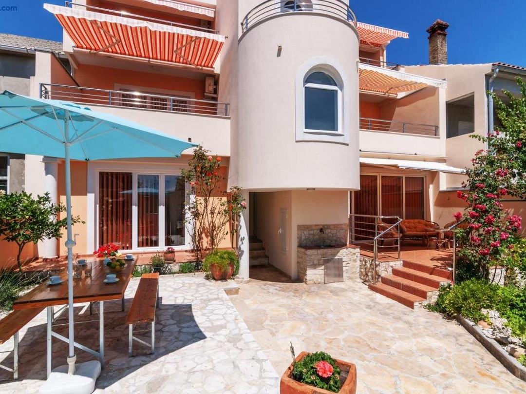 Apartments Jadranka