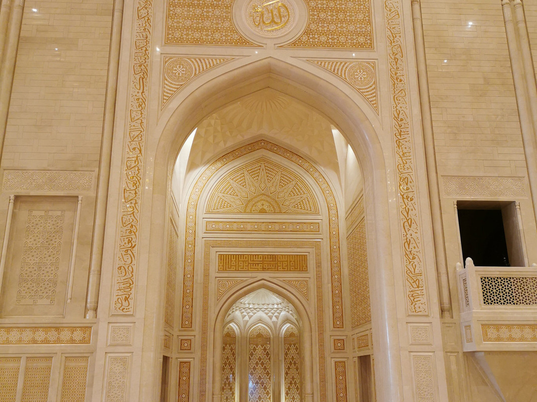 Sultan Qaboos Mosque-尼日瓦必去景点