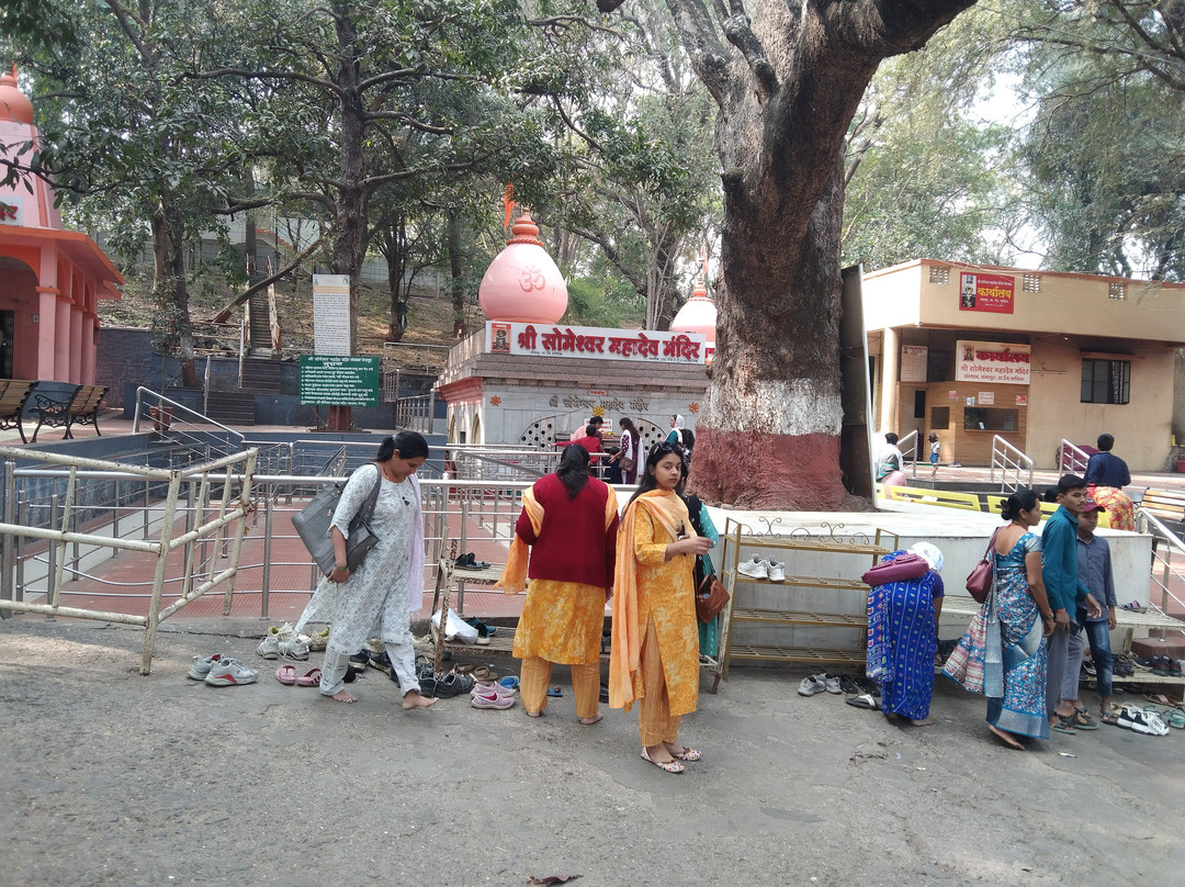 Someshwar Temple景点图片