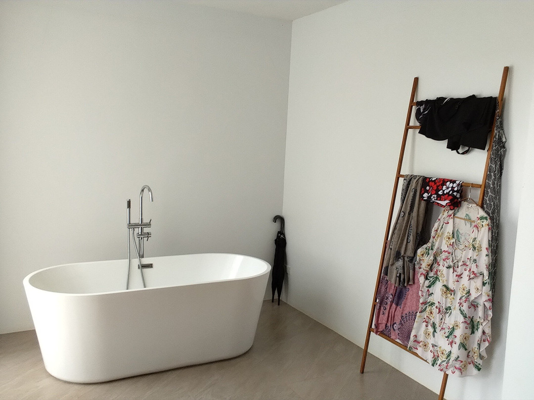 小月亮别墅酒店主图