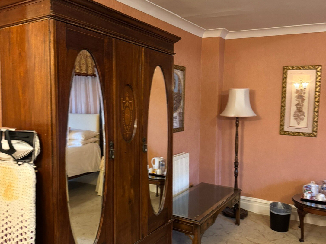 Glen-yr-Afon House Hotel主图