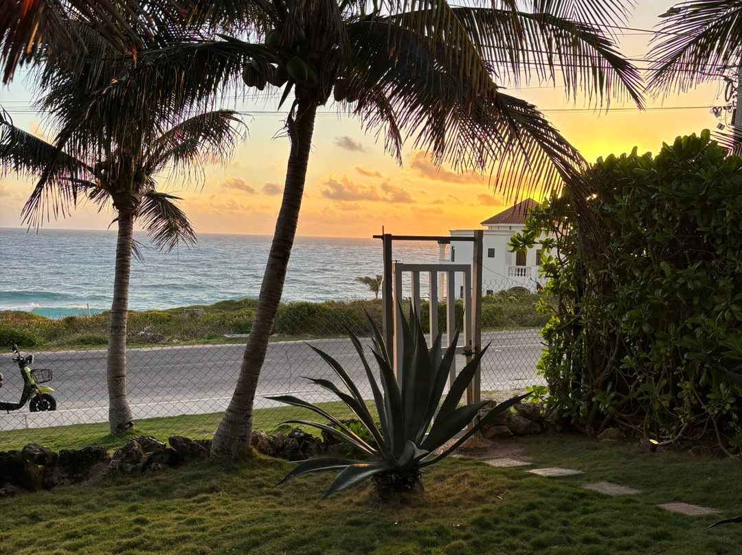 Maye Yoga Adventures-女人岛必去景点