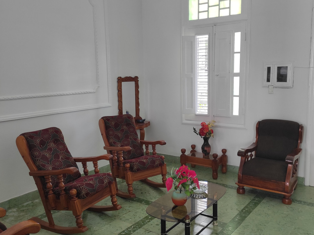 Hostal La Colonia