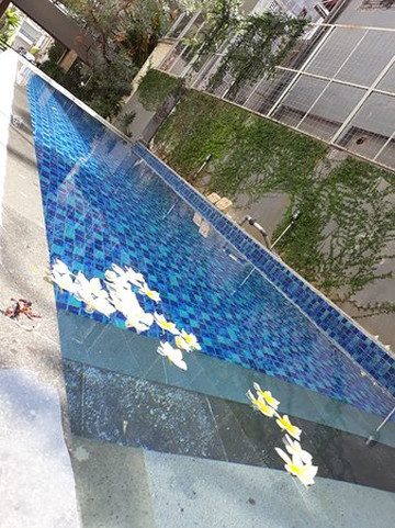 塞米亚克狂潮酒店主图