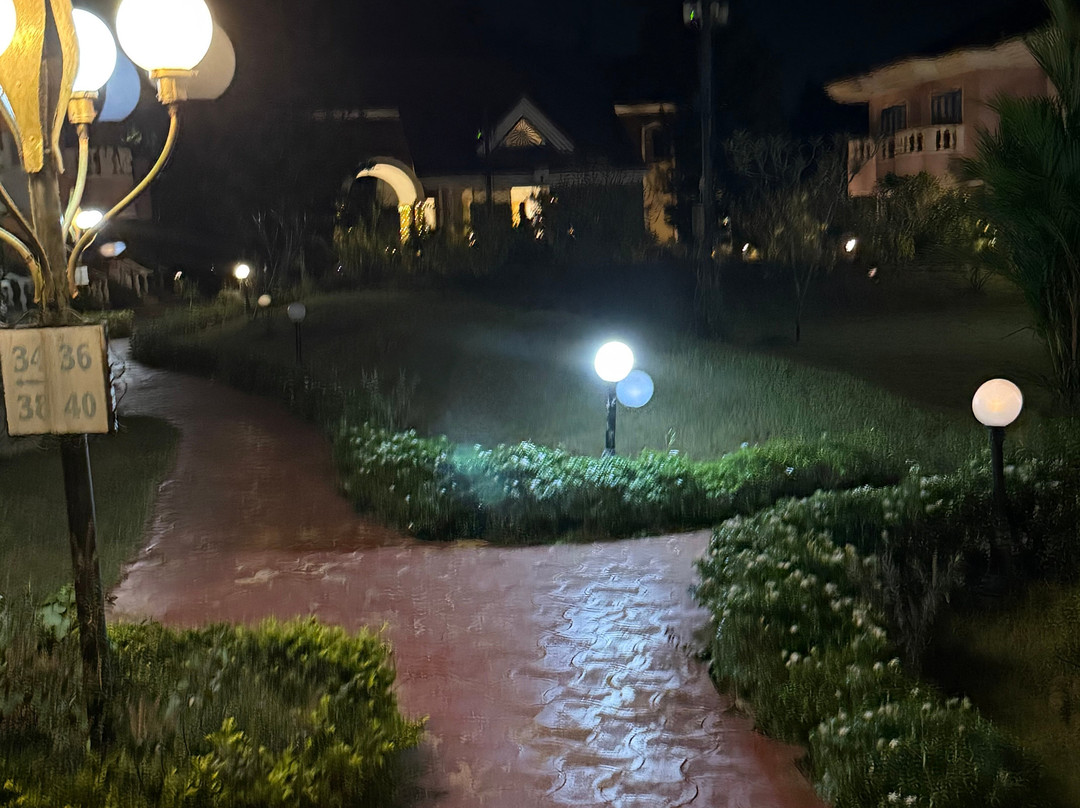 Coconut Grove Beach Resort主图