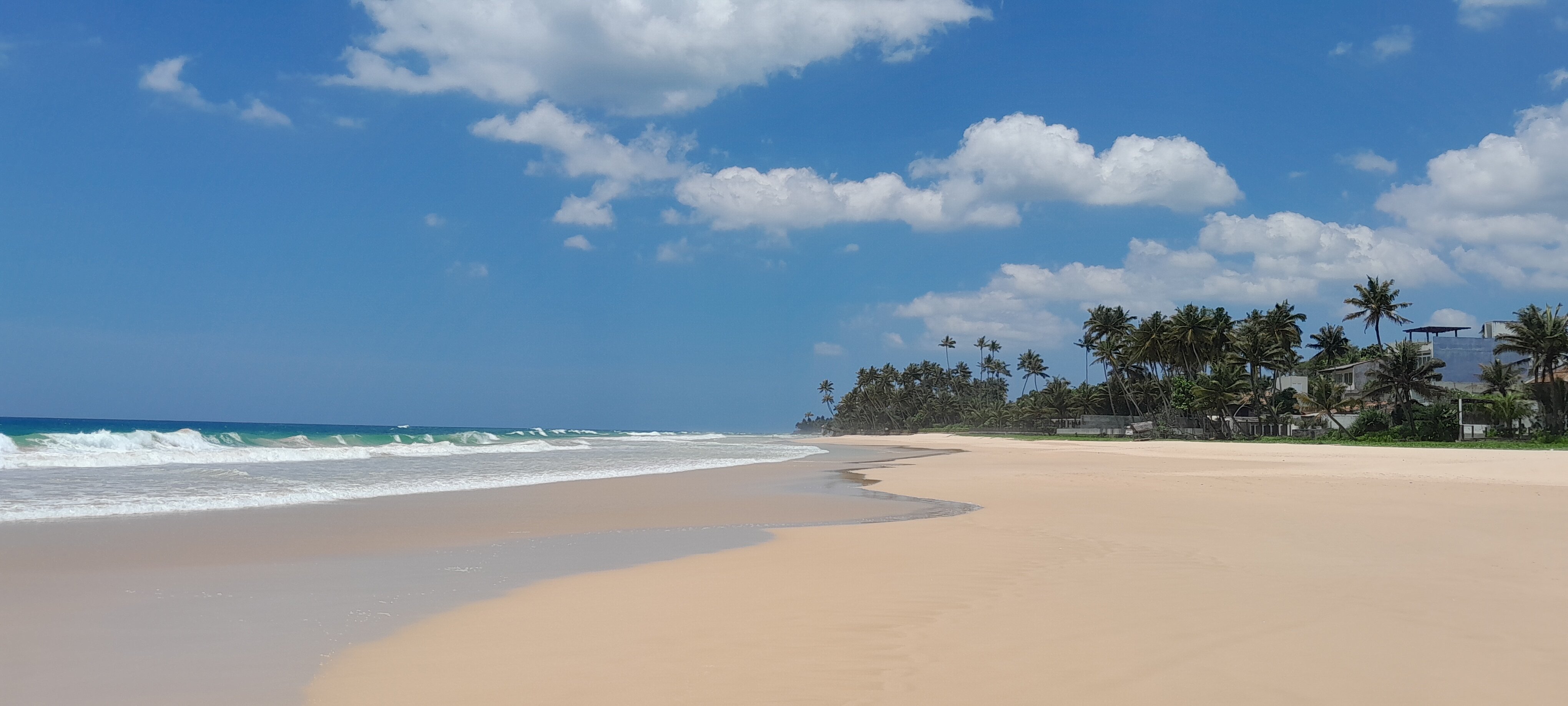 KK Beach-泳池