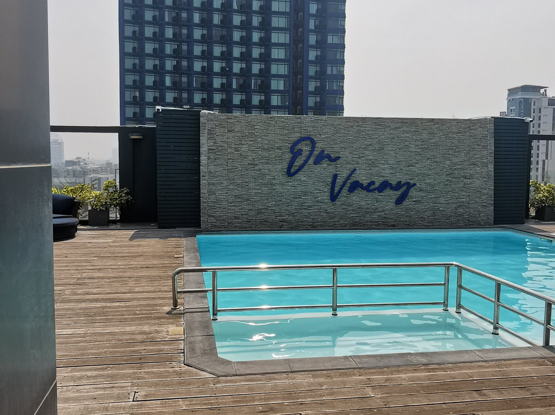 萨拜皇后酒店主图