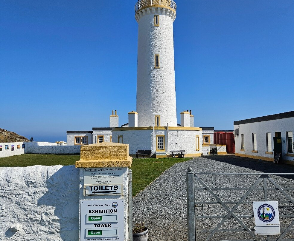 Mull of Galloway Lighthouse景点图片