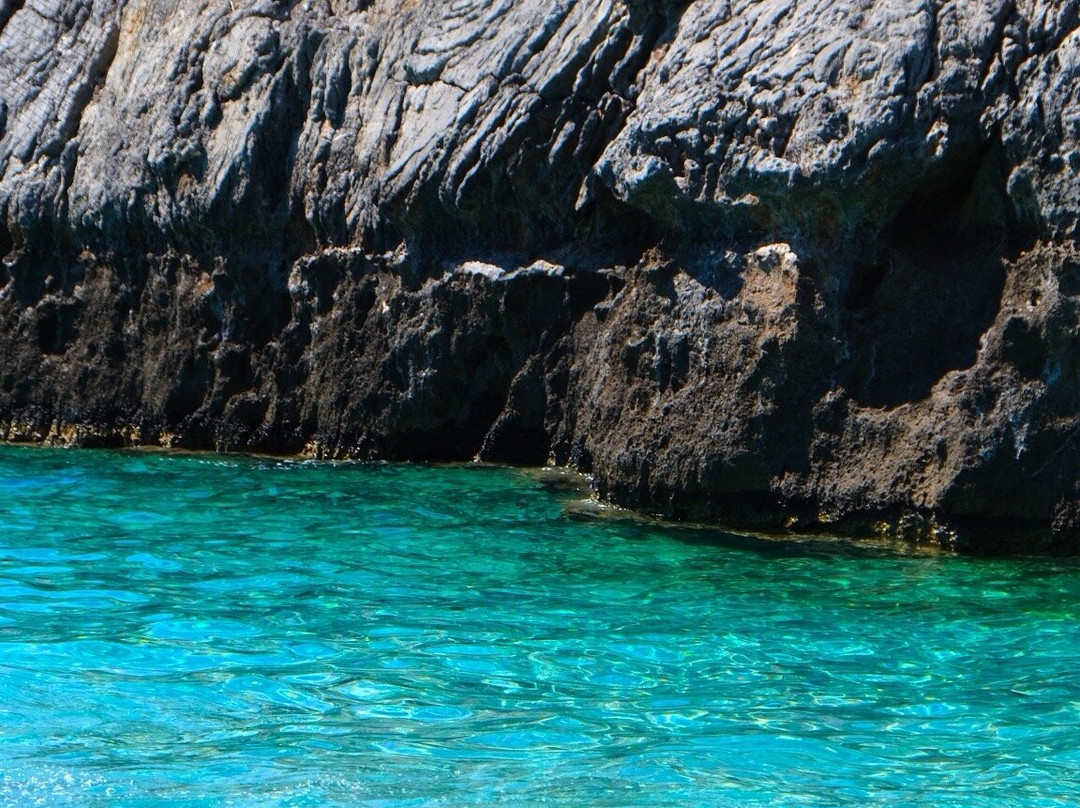 Schoinaria Bay
