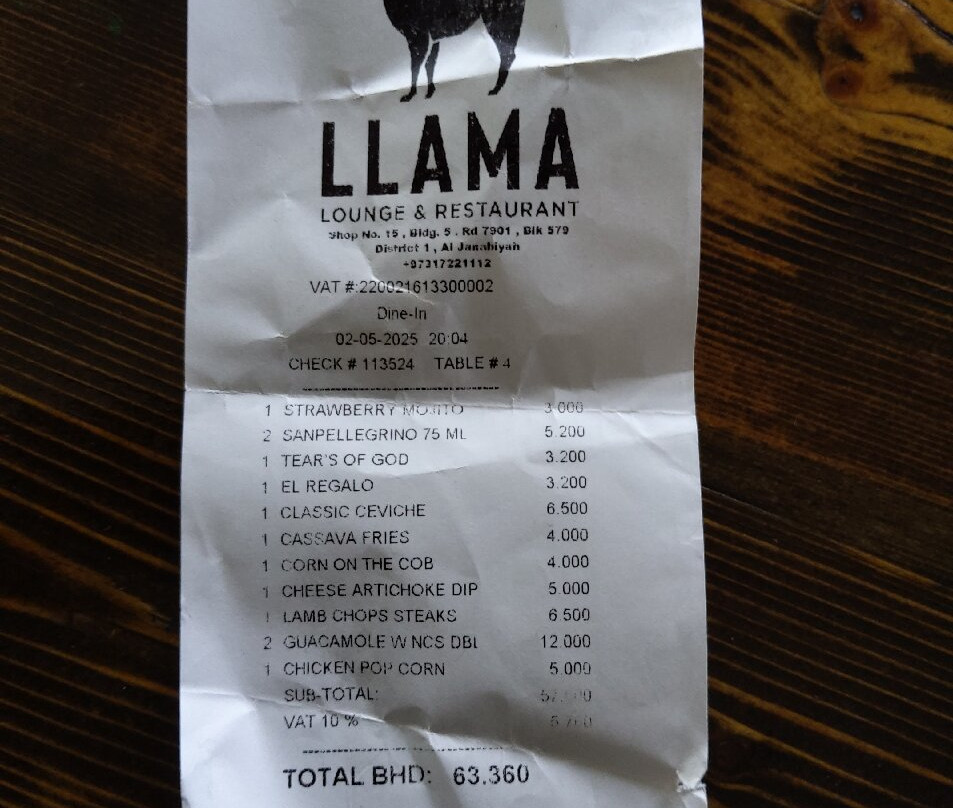 Llama Lounge & Restaurant