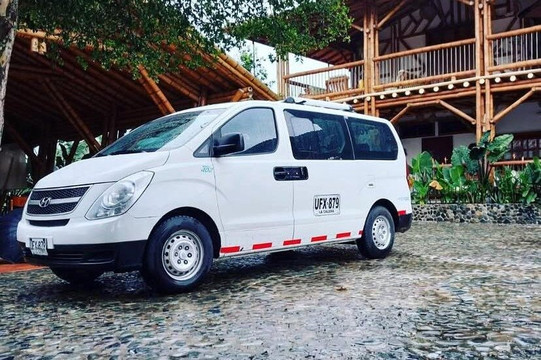 coffee, mountains and tours travel in Colombia