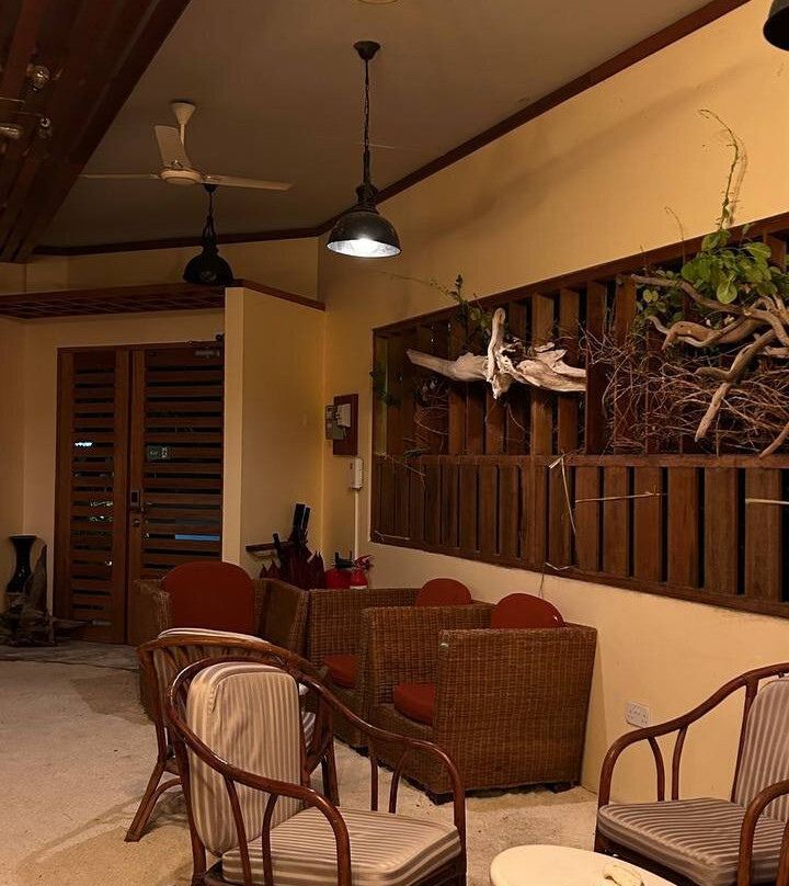 Escapism Maldives主图