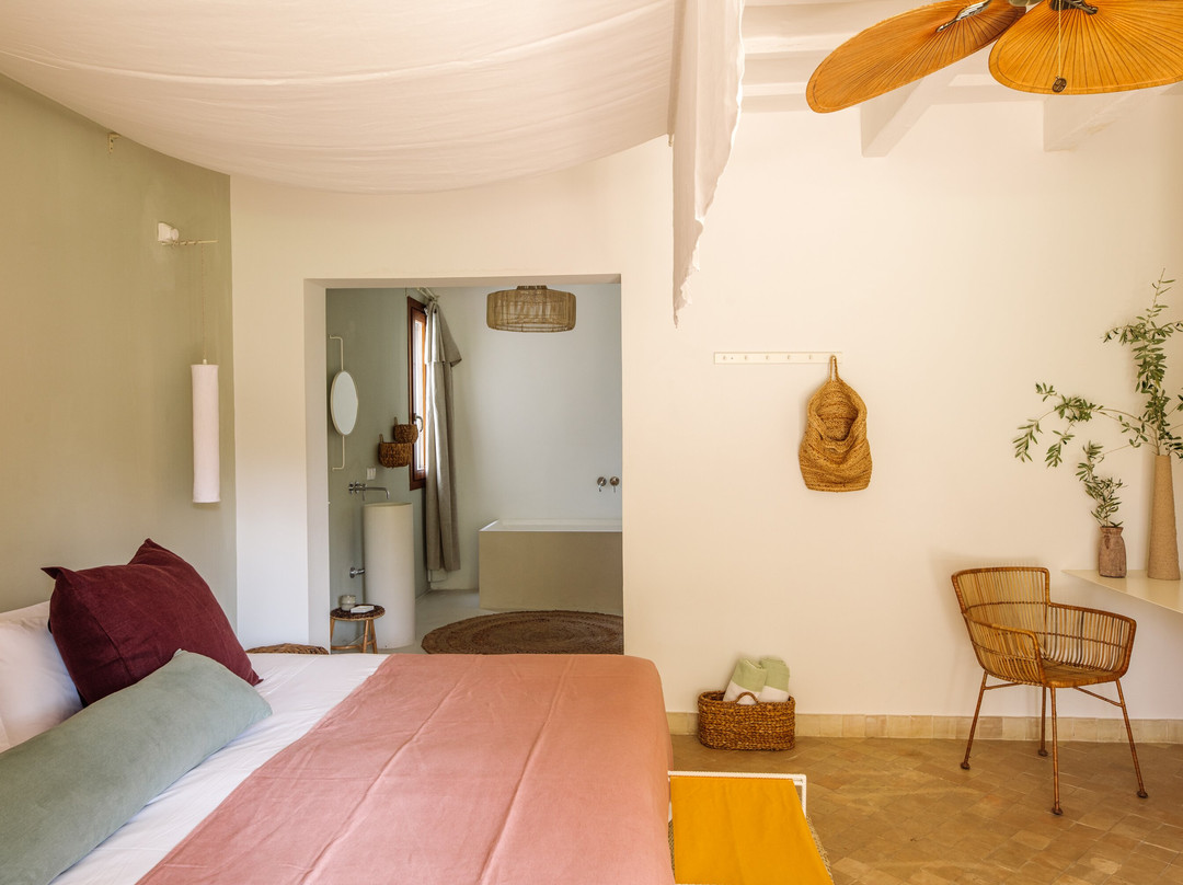 Amagatay Menorca主图