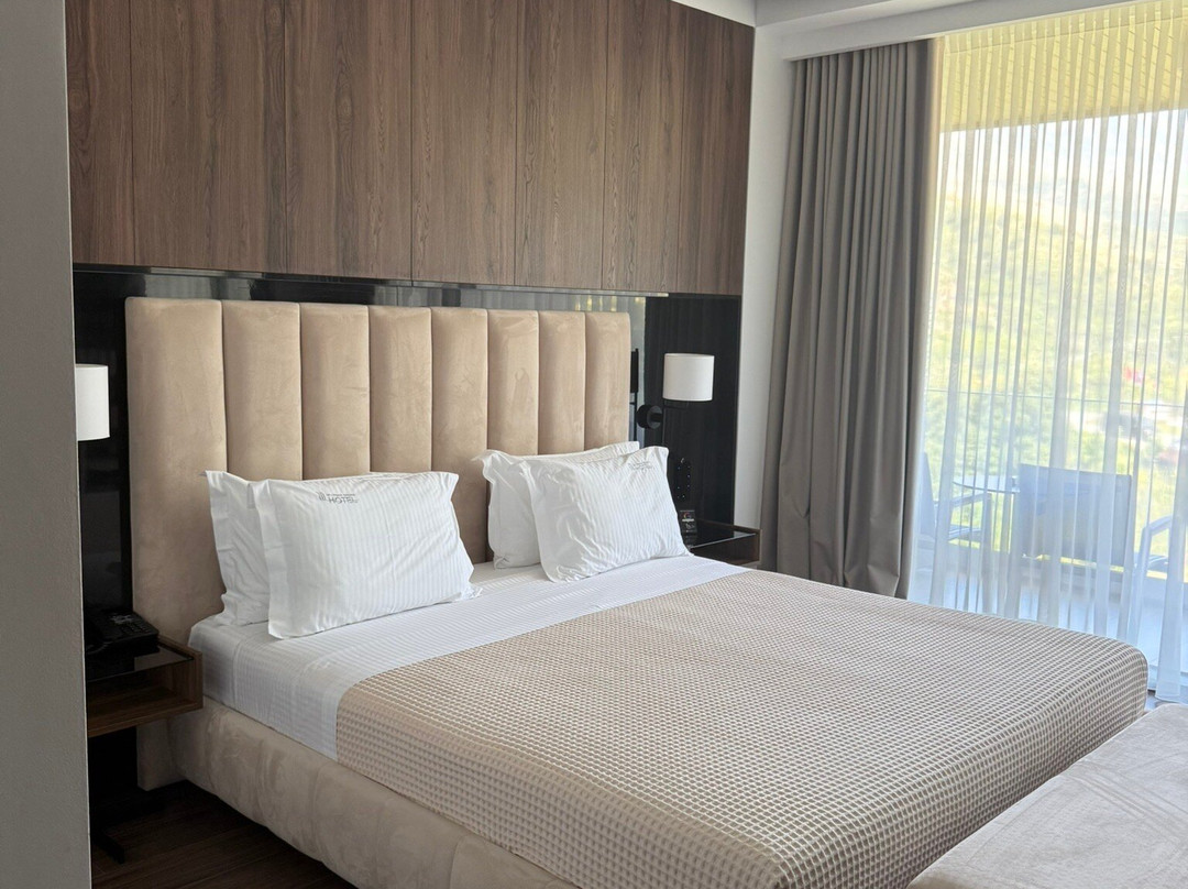 Uji i Ftohte Hotel主图