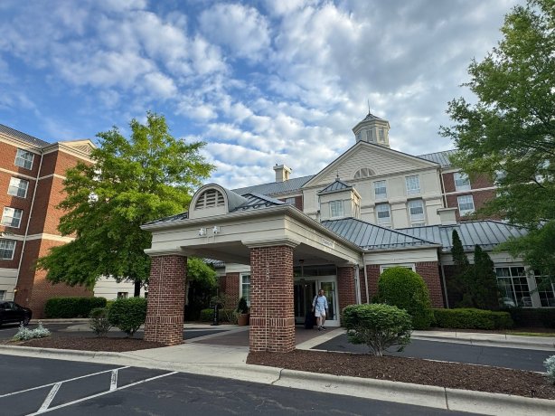 教堂山万怡酒店-官方