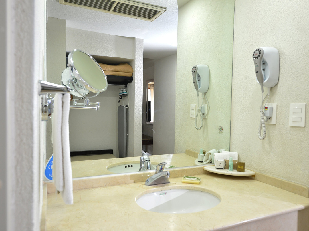 HB Hoteles Xalapa主图