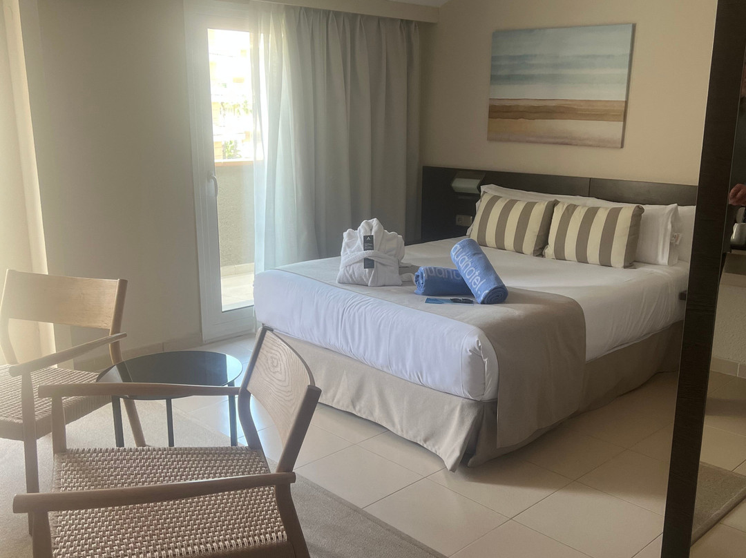 Aqua Hotel The Breeze主图
