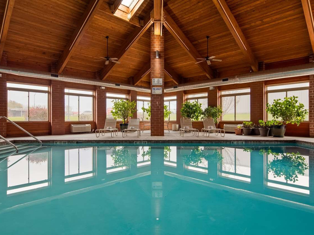 Bishop Hill酒店住宿-Best Western Geneseo Inn