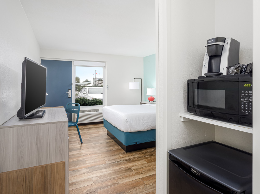 Surf & Sand Hotel主图