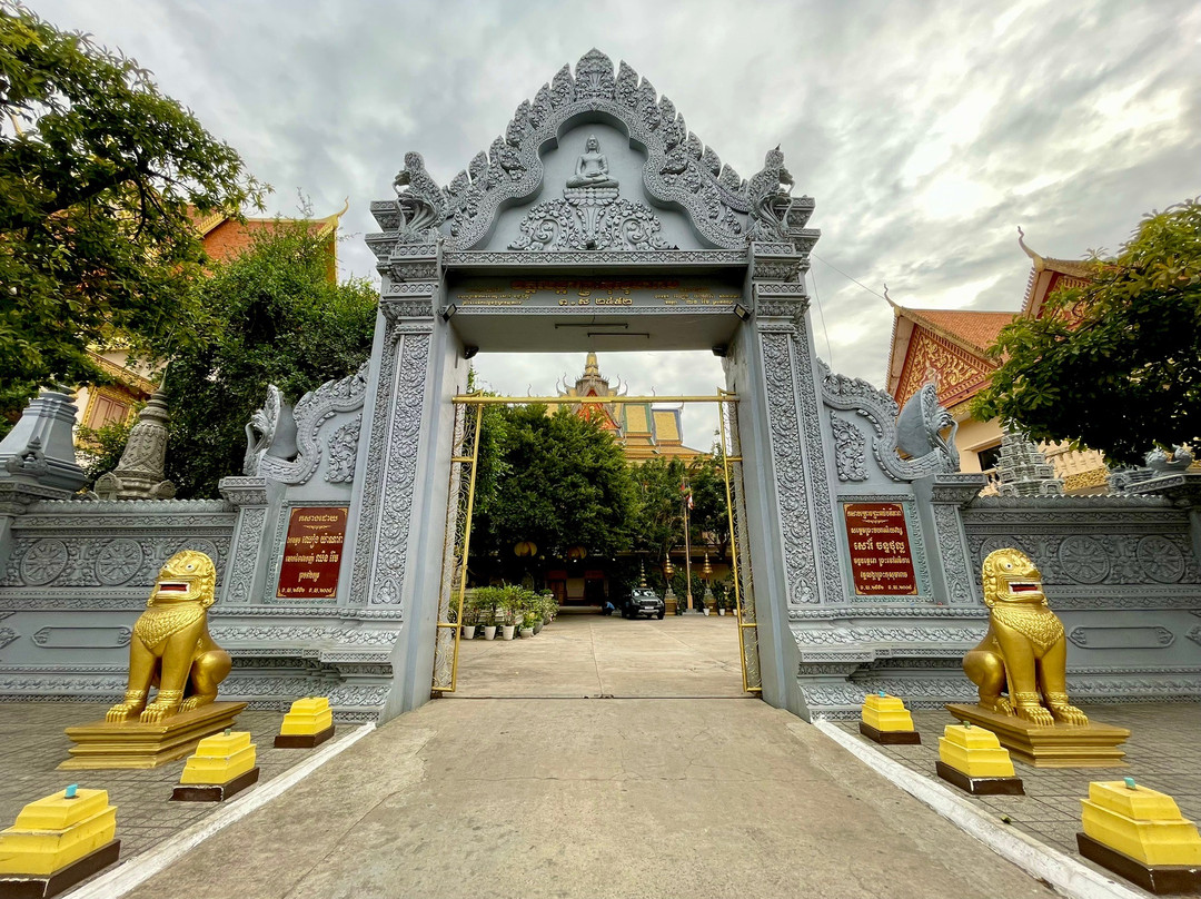兰卡寺-金边必去景点