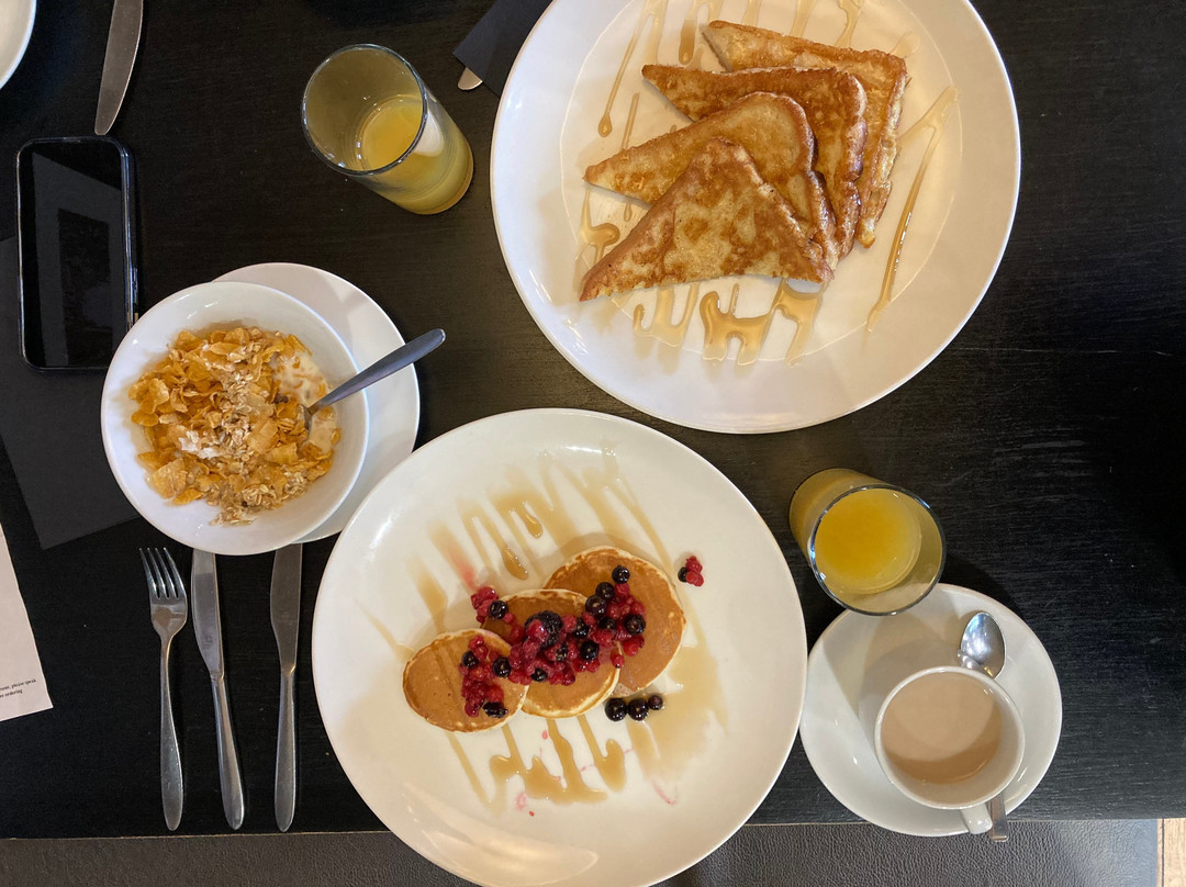 Richmond Park Hotel主图