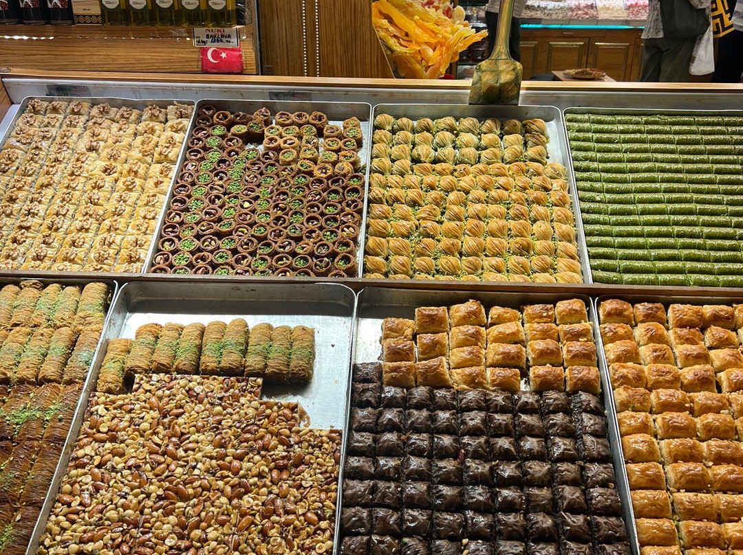 Egyptian Bazaar-马尔马里斯必去景点