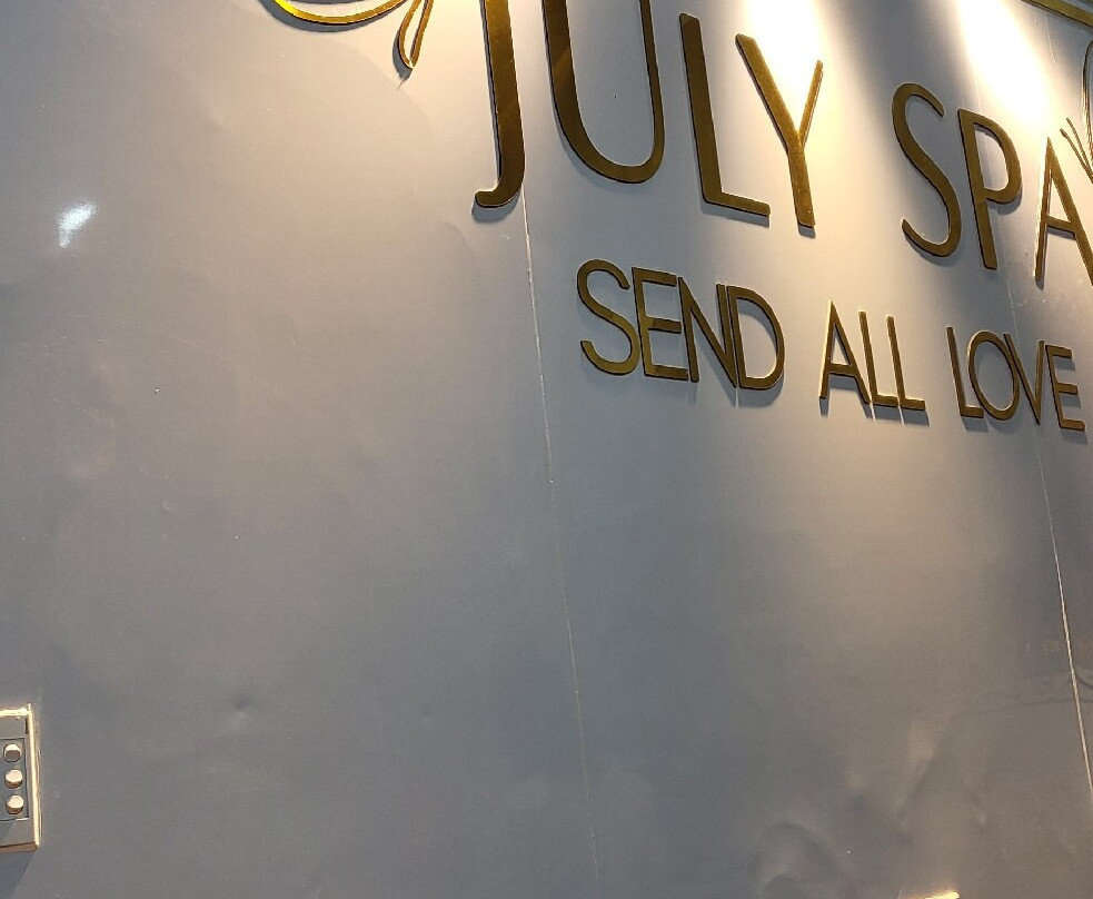 July Spa-Cam Hai Dong必去景点