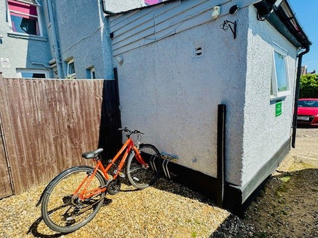 The Railway Sleeper Lodge主图