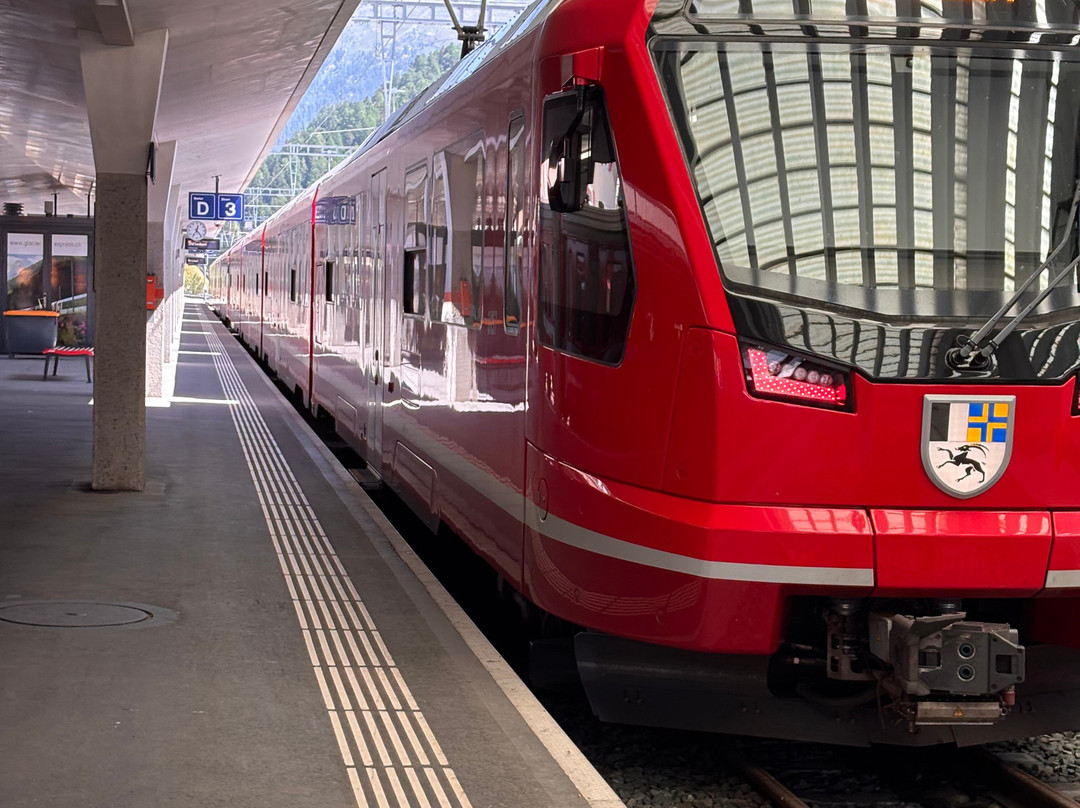 Leaning Tower-圣莫里茨必去景点