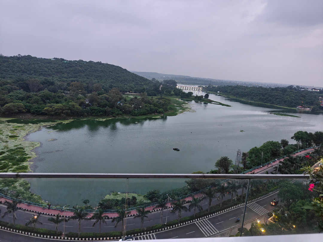 Taj Lakefront Bhopal主图
