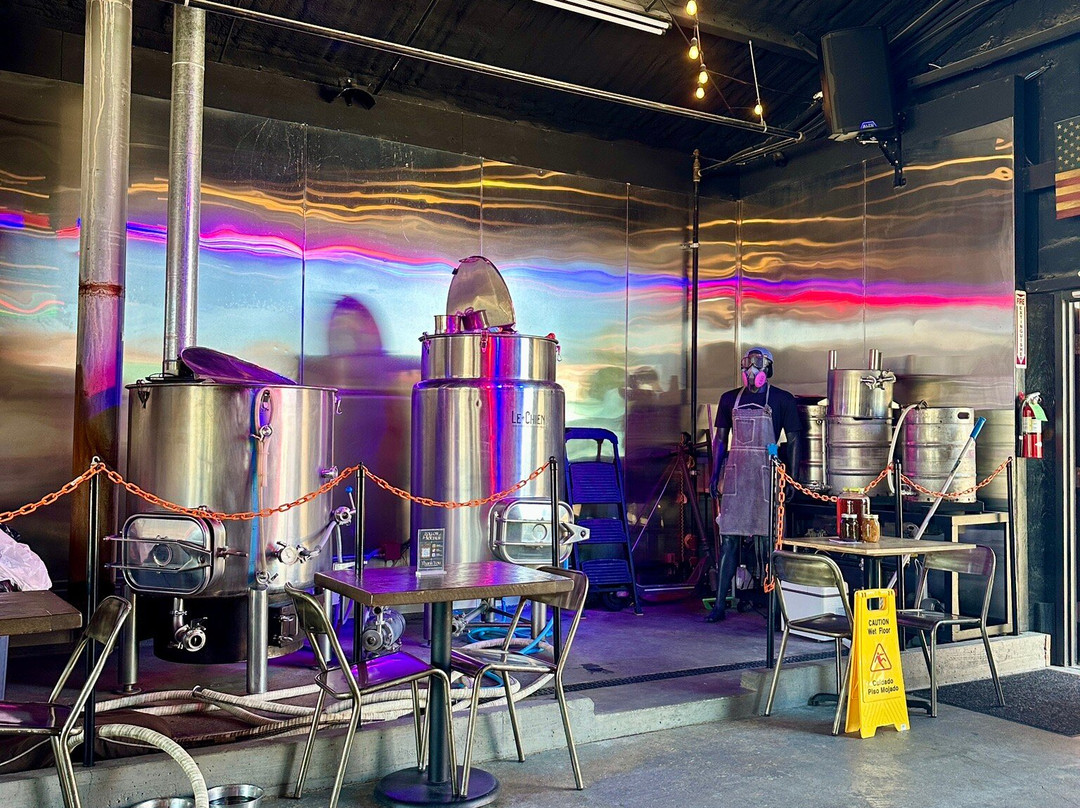 Le Chien Brewing Company-德纳姆斯普林斯必去景点