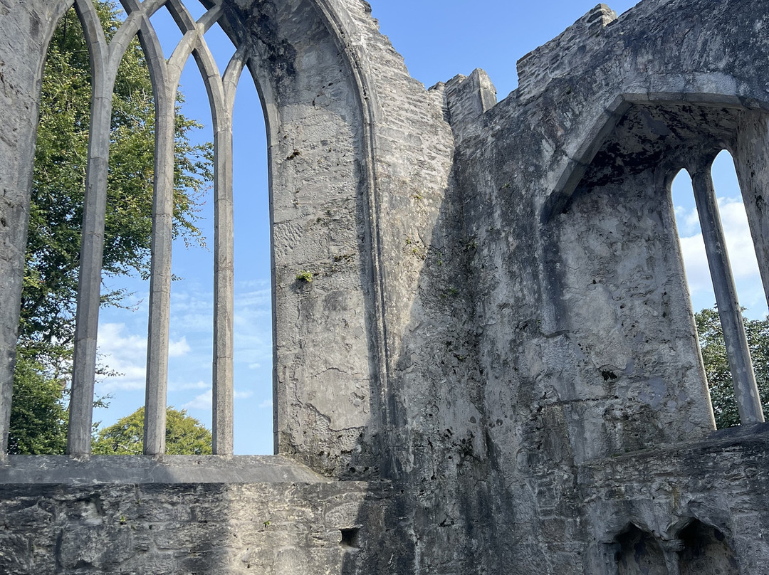 Guided Tours With Mary G-基拉尼必去景点