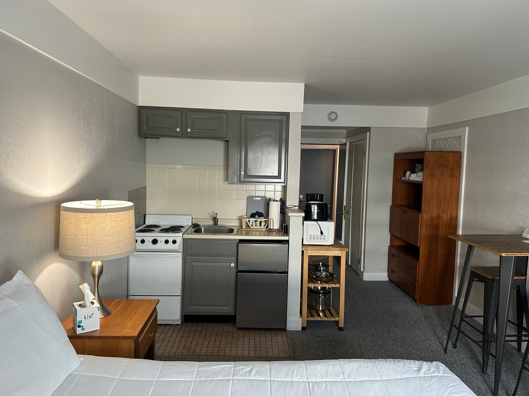 Vineyard Harbor Motel - Private Beach主图