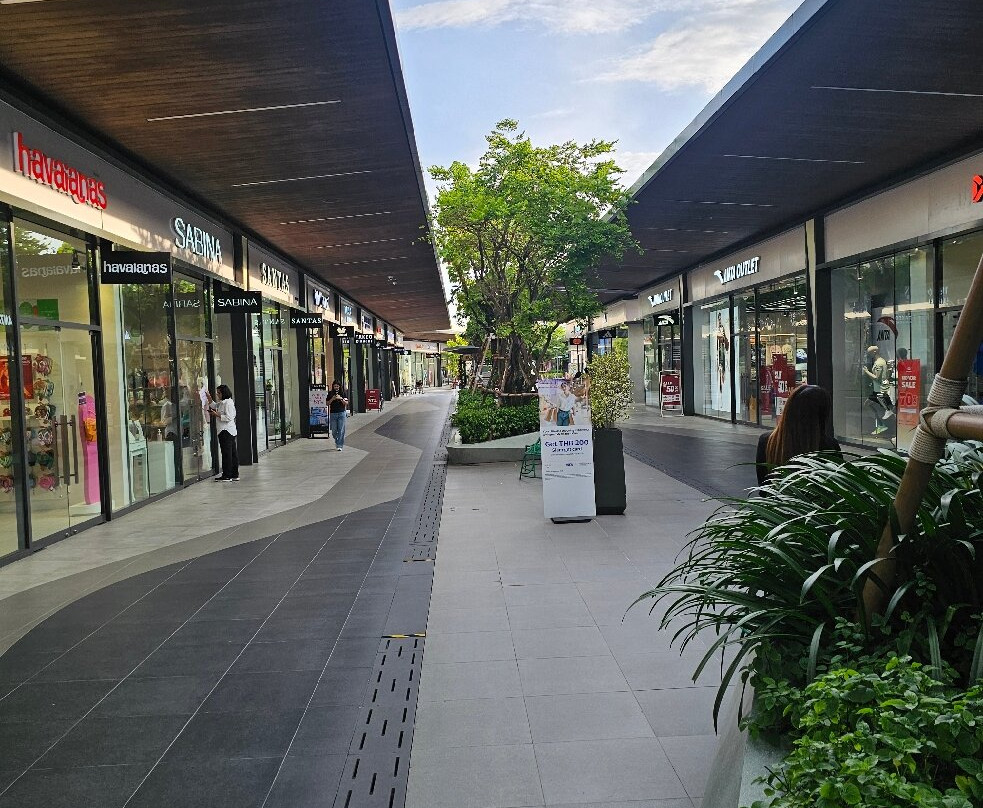 Siam Premium Outlets Bangkok-挽捎通必去景点